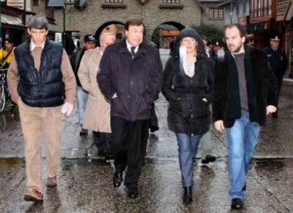 Gobernador anunció inversión en obras