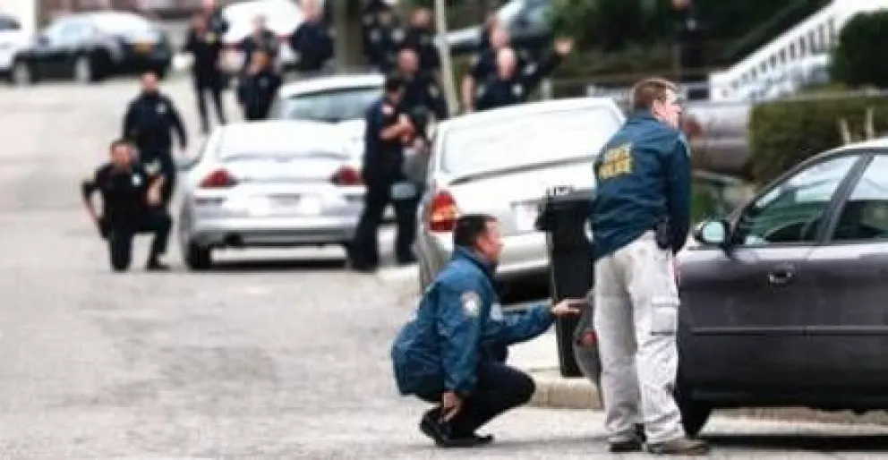 Las huellas del FBI y la CIA