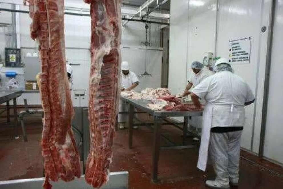 Sindicato de la Carne rechazó reducción salarial propuesta por Arroyo 
