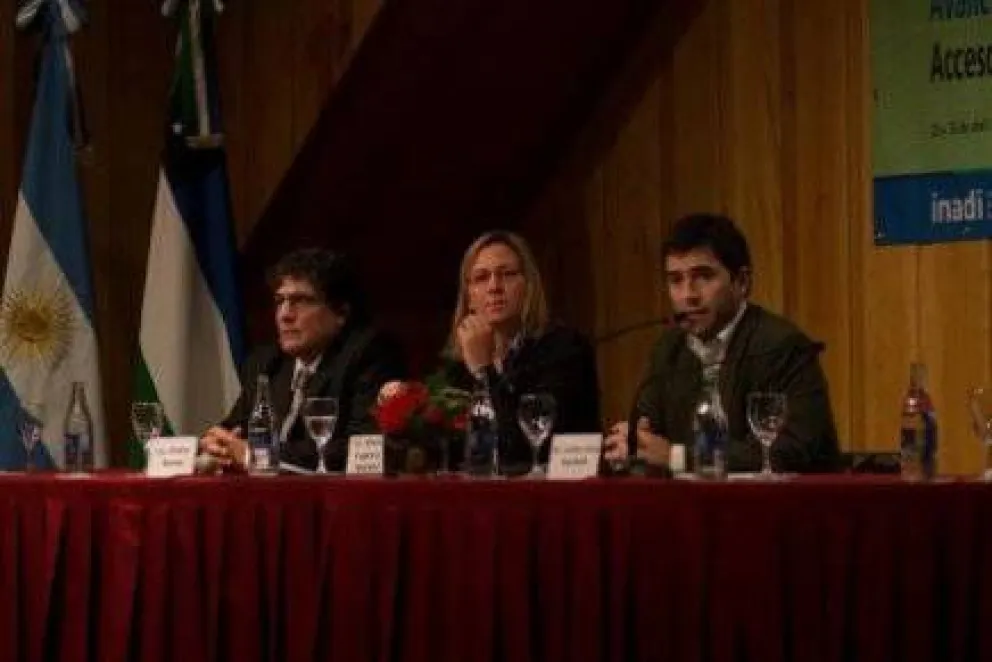 Debaten en Bariloche sobre el acceso a la Justicia y discriminación