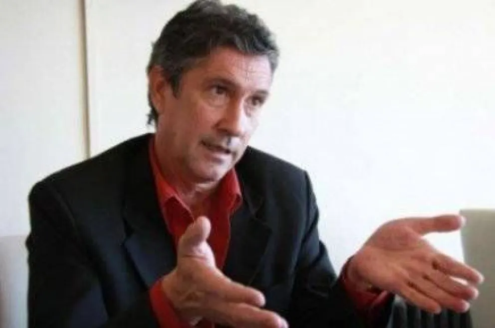 Fourés será candidato de SUR