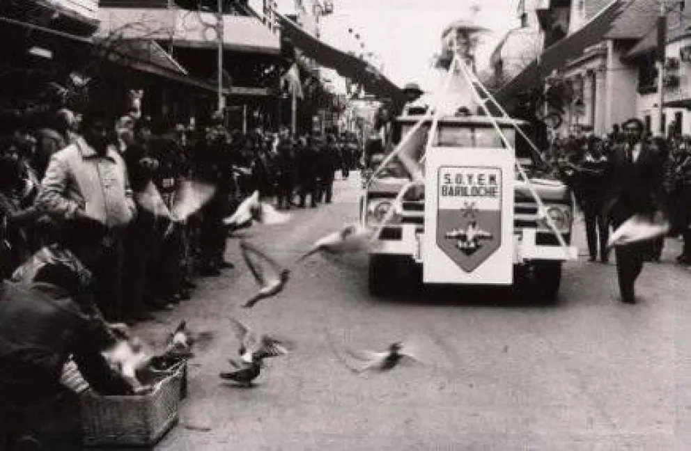 Extienden plazo para inscripción al "Desfile de Carrozas"