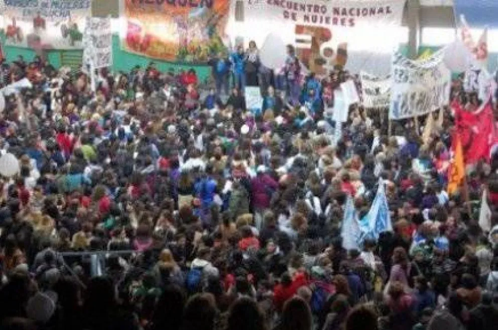 Convocan a reunión para organizar viaje a Encuentro Nacional de Mujeres 