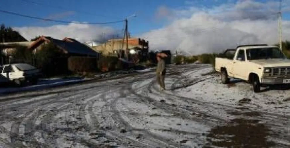 "Nevadita" sobre Bariloche 