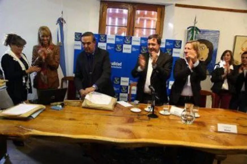 Abrieron ofertas para la construcción de 451 viviendas