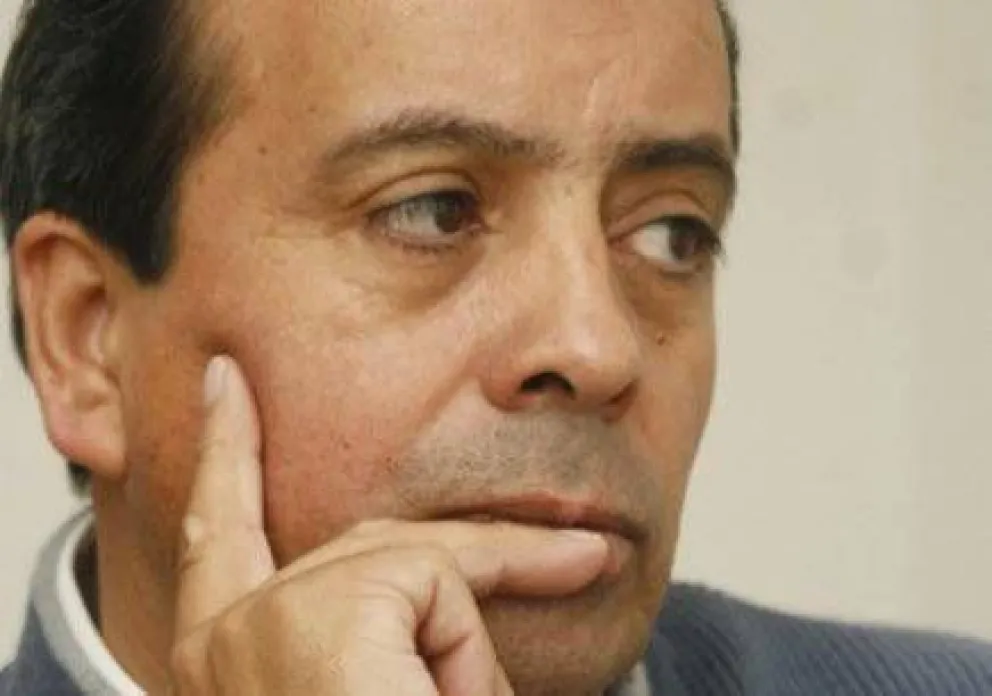 "Si queremos un Bariloche fuerte, los concejales deben renunciar"