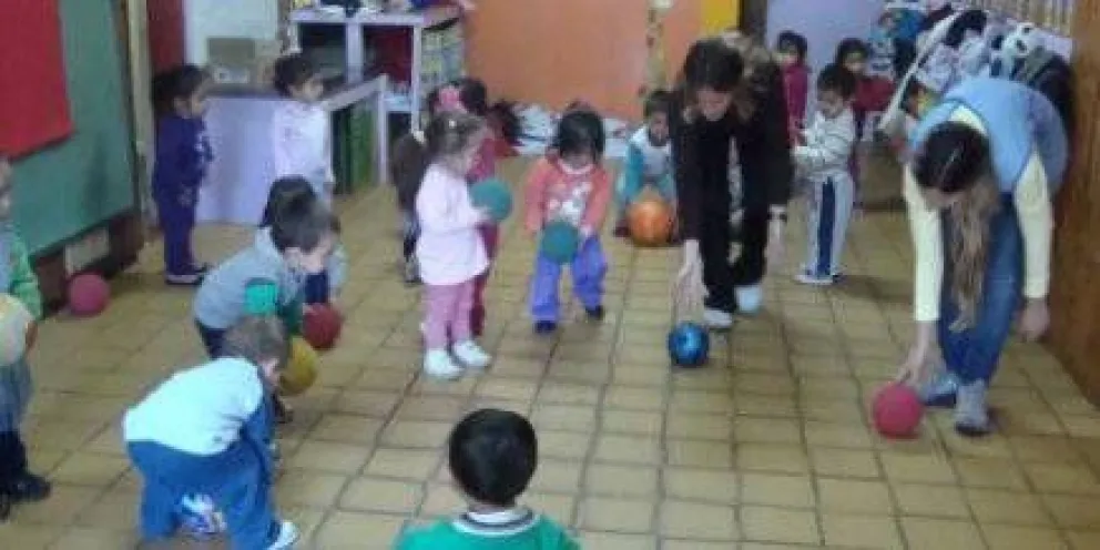 Chicos comenzaron a tener educación física en los jardines municipales