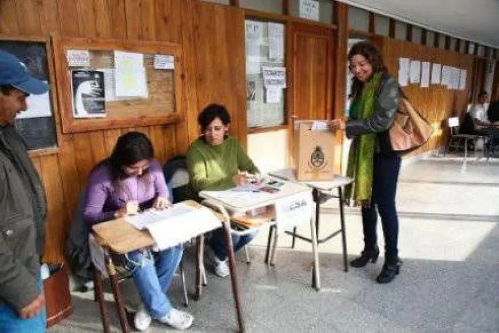 Carreras en contra del voto en blanco