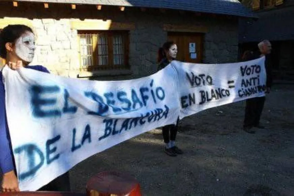 Cerró la "campaña" del voto anticianuro