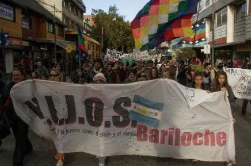 La memoria movilizó a miles