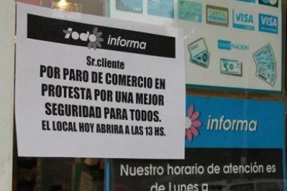 Amplio acatamiento al paro de comercio por más seguridad