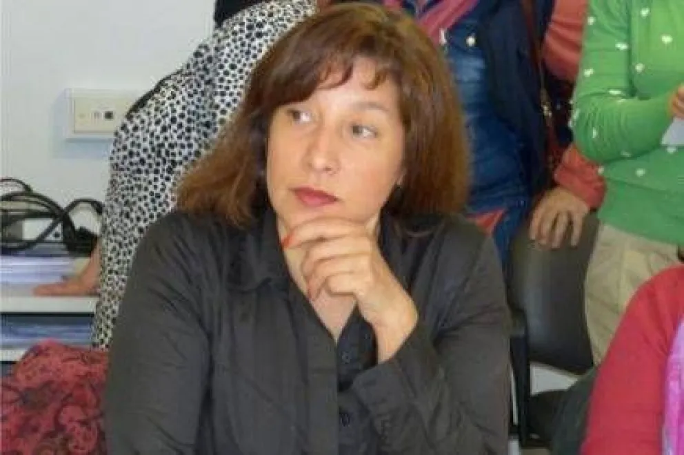 Carreras: "Reformar la constitución provincial para democratizar la justicia"
