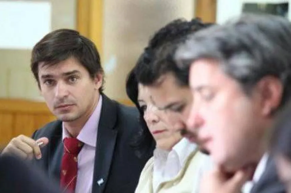 Críticas a la Intendenta por pedido de información sobre la Fiscal y Tarifaria