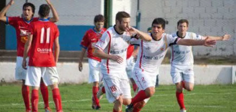 Cruz del Sur empató en el Estadio Municipal 
