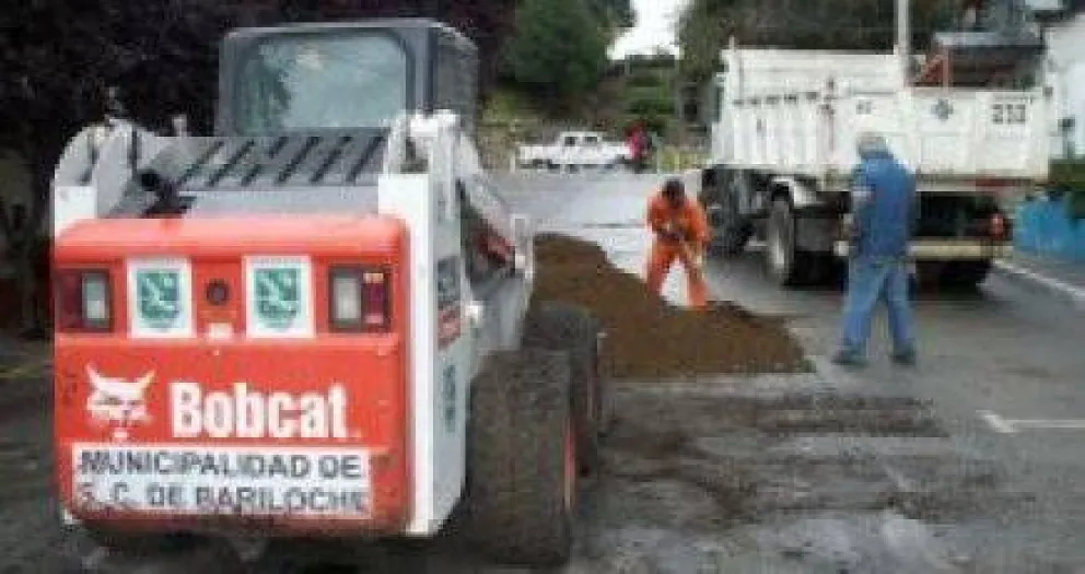 Se hundió el pavimento en calle Mitre 