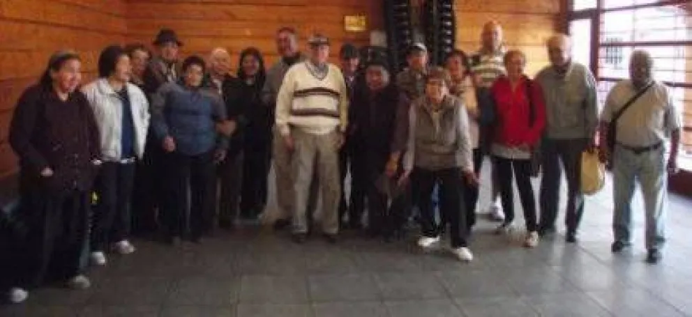 La primera salida de los jubilados municipales fue un éxito 