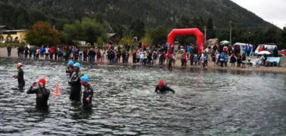Se viene el "Aguas Abiertas" del lago Gutiérrez