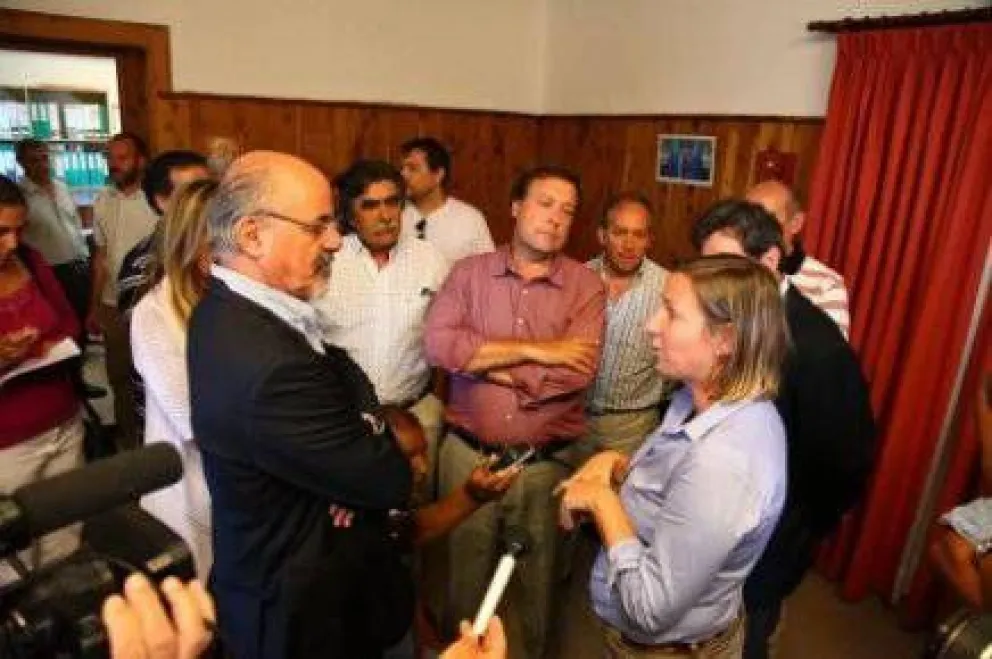 Tomada ratificó apoyo de Nación a la transición