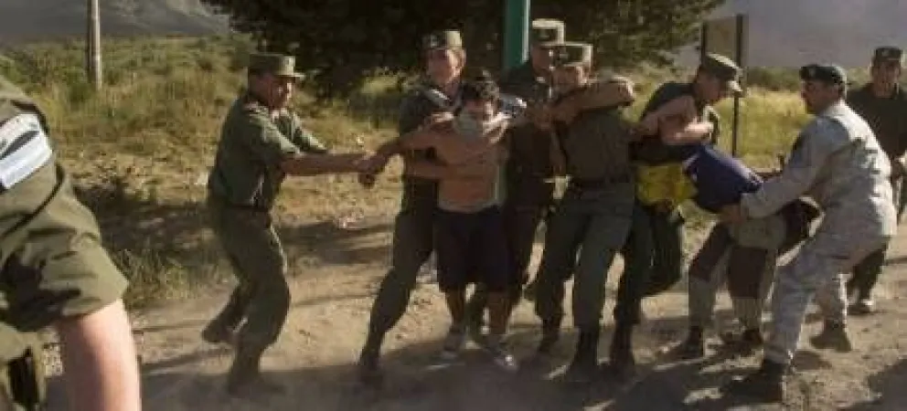 "Ni en la época menemista hubo tal persecución a luchadores sociales"