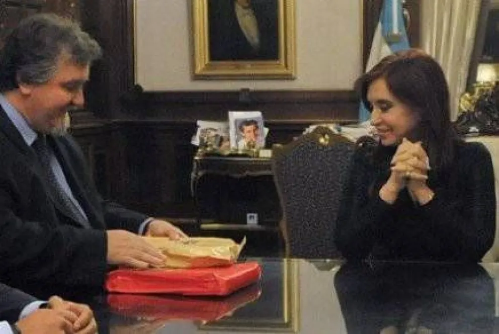 Cristina, dura con Goye, pidió analizar una salida institucional para Bariloche