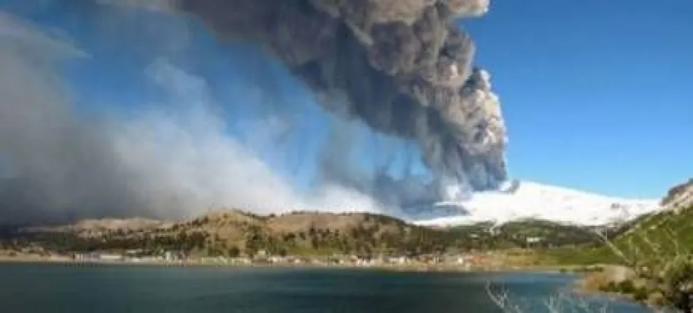 Continúa el alerta por la actividad del Copahue 
