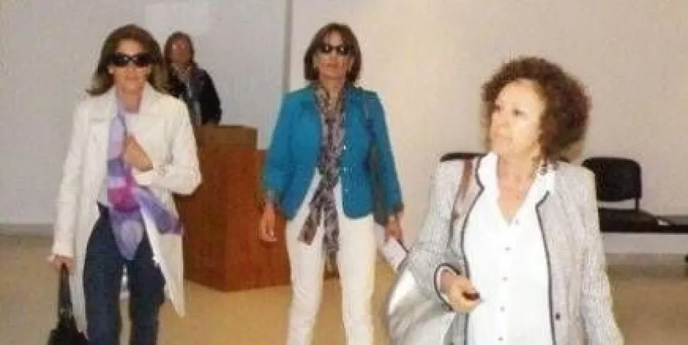 Probable amante, un mensaje de texto y la intención de internarla