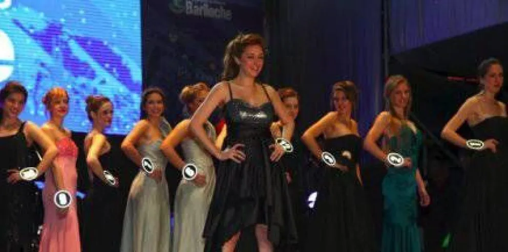 La nieve ya tiene su Reina 2012