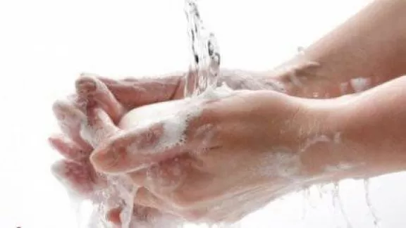El lavado de las manos en la comunidad: Las manos limpias salvan vidas