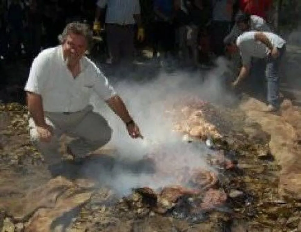 Goye fue anfitrión de la Fiesta del Curanto