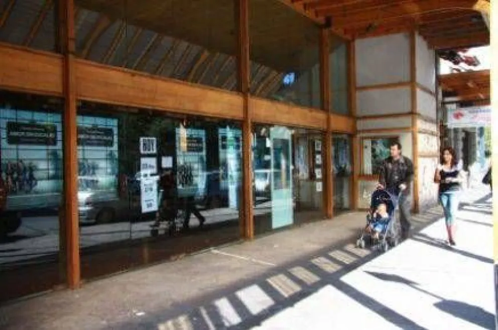 El cine Arrayanes cerró ayer oficialmente sus puertas en Bariloche