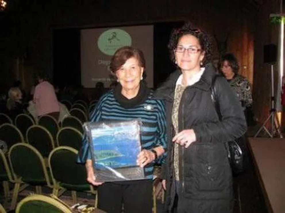 Declaran "Huésped de Honor" a la Dra. Guadalupe Rivera Marín