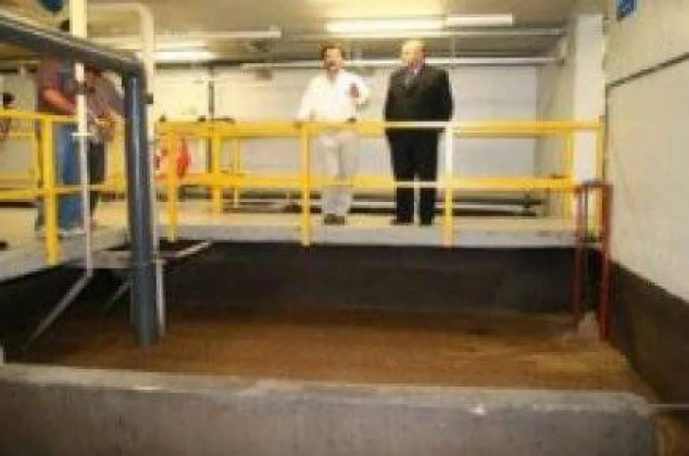 Contreras recorrió la nueva planta depuradora del Hotel Llao Llao