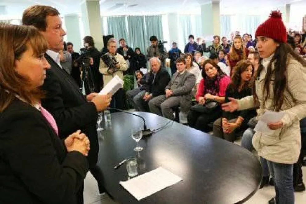 Estafados por Kopprio interpelaron al Gobernador