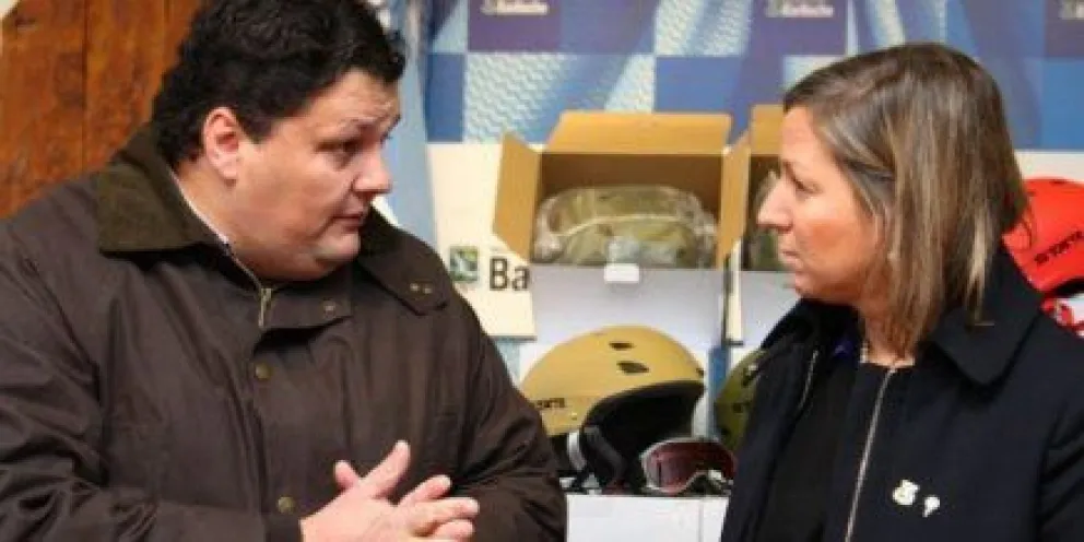 Camba Delgado analiza ir a internas contra Martini