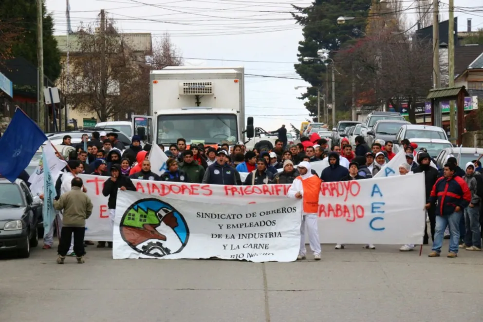“No vamos a permitir más desocupación en Bariloche", dijo Cortés. 