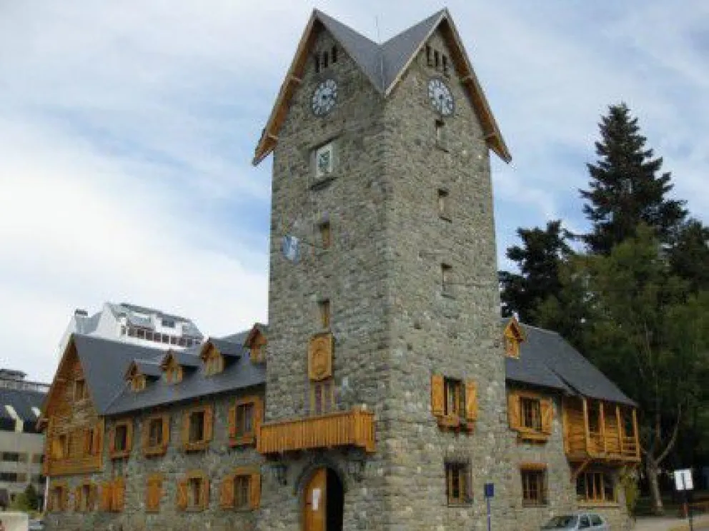 Buscan personal para un puesto en la Dirección de Sistemas