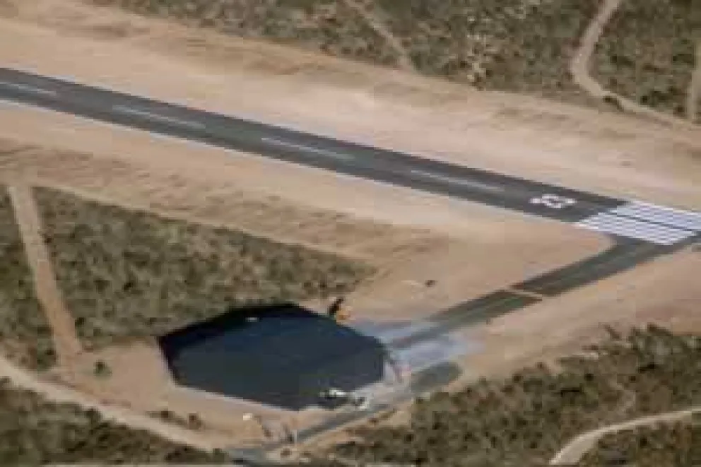 Pista de aterrizaje de aeropuerto de Sierra Grande