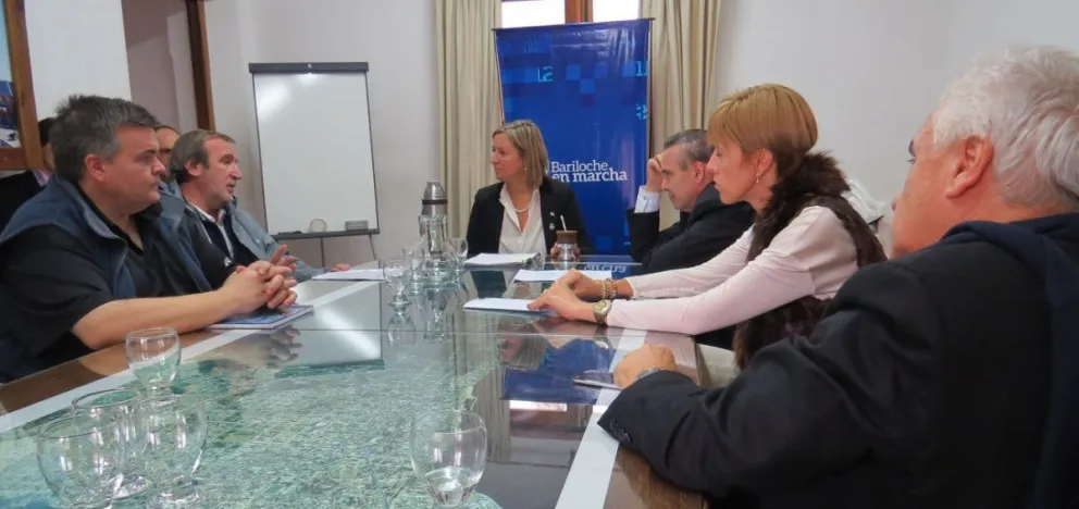 Reunión por la crisis de frigoríficos