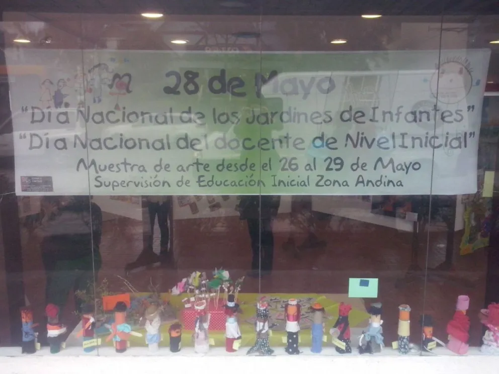 Jardines de infantes realizan muestra de arte