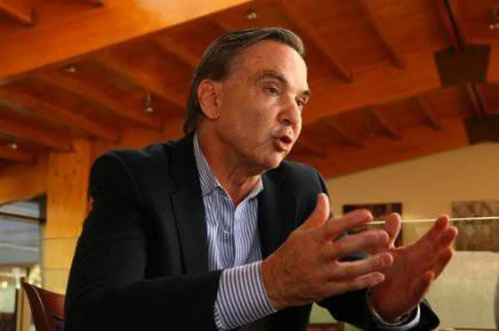 Pichetto propone asignación universal financiada con fondos provinciales