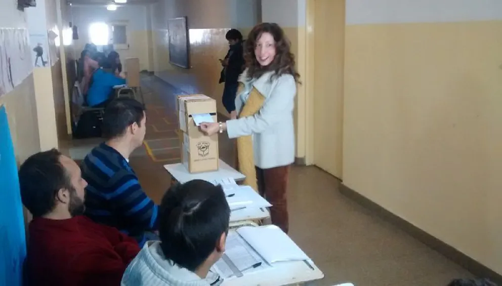 Carreras votó a media mañana