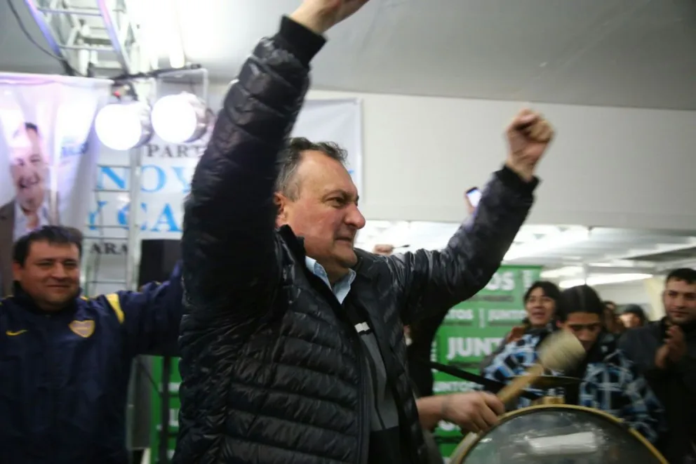 Gennuso festejó la victoria de Juntos Somos Río Negro