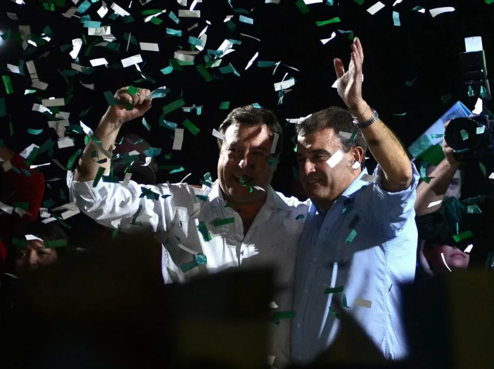 El gobernador consiguió la reelección. 