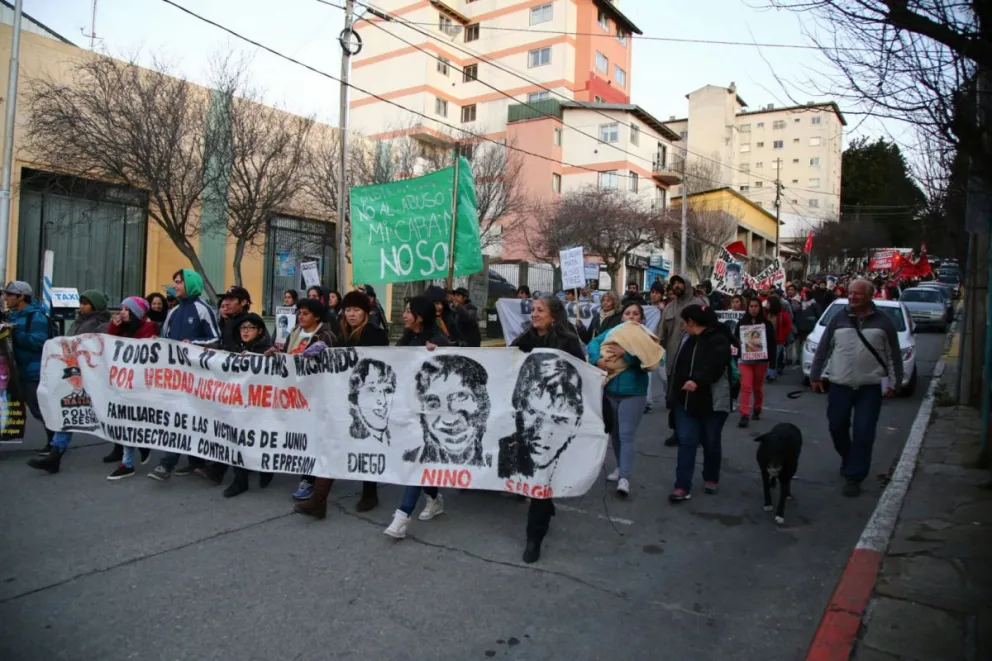 Marcha para recordar a los asesinados y contra la represión 