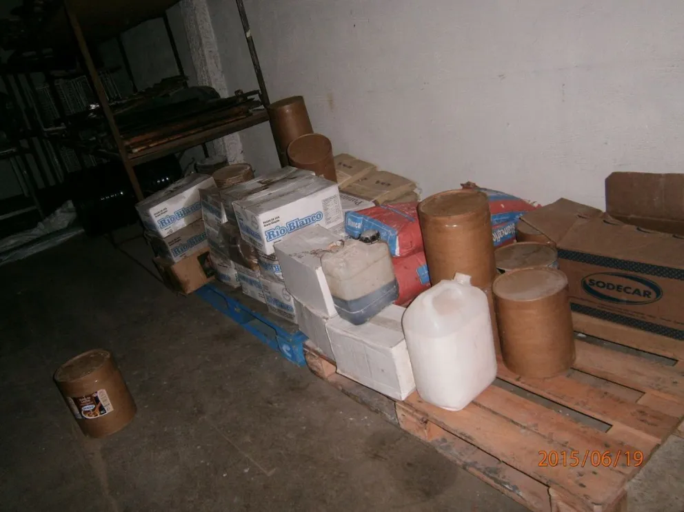 Parte de la mercadería decomisada durante la inspección