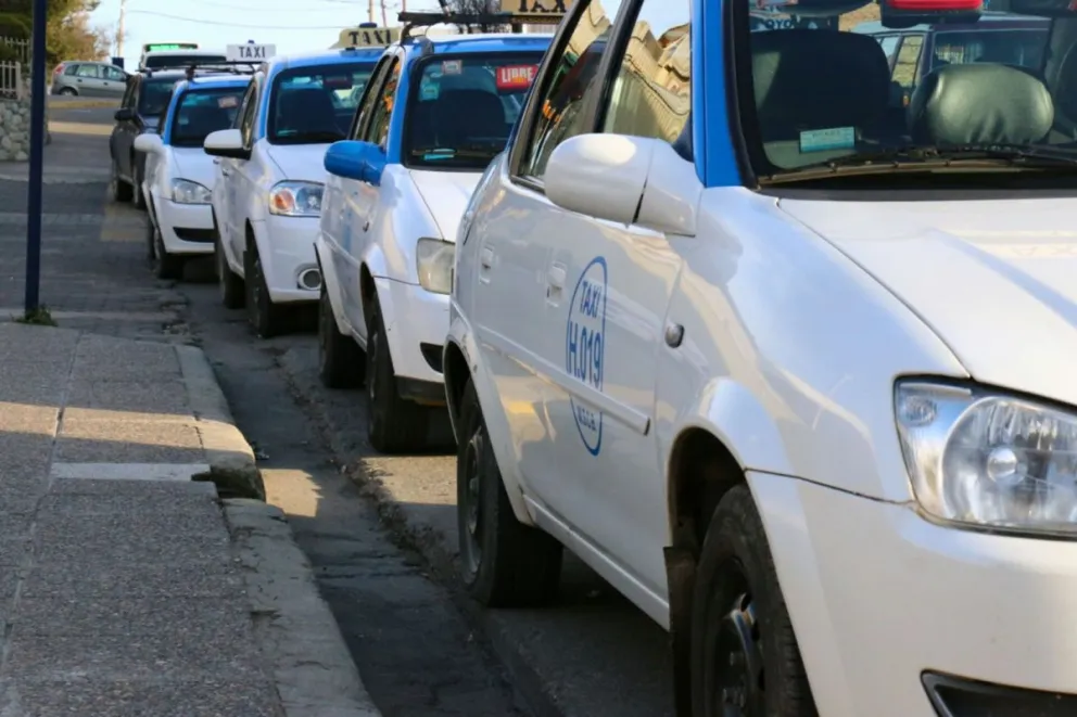Desde el lunes, incrementa la tarifa en los taxis 