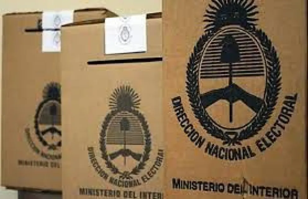 Presentan un proyecto de ley para que los partidos limpien sus pintadas tras las elecciones