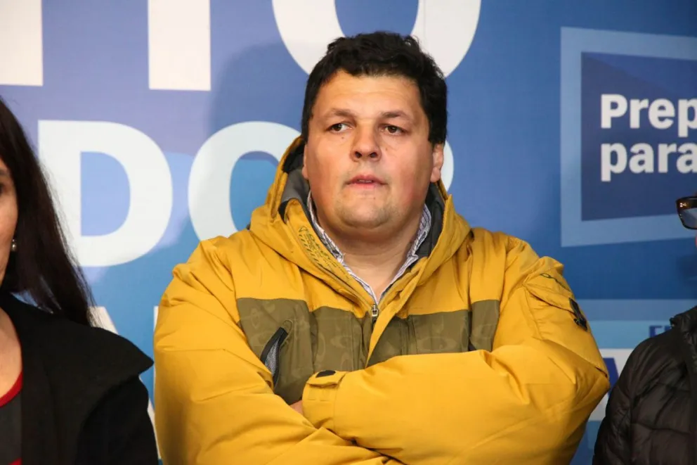 Roberto Camba Delgado. 