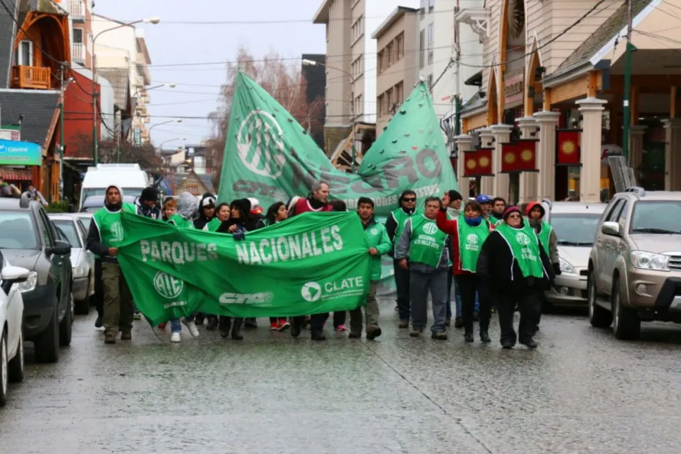 ATE vuelve a las calles para reclamar “estabilidad laboral”