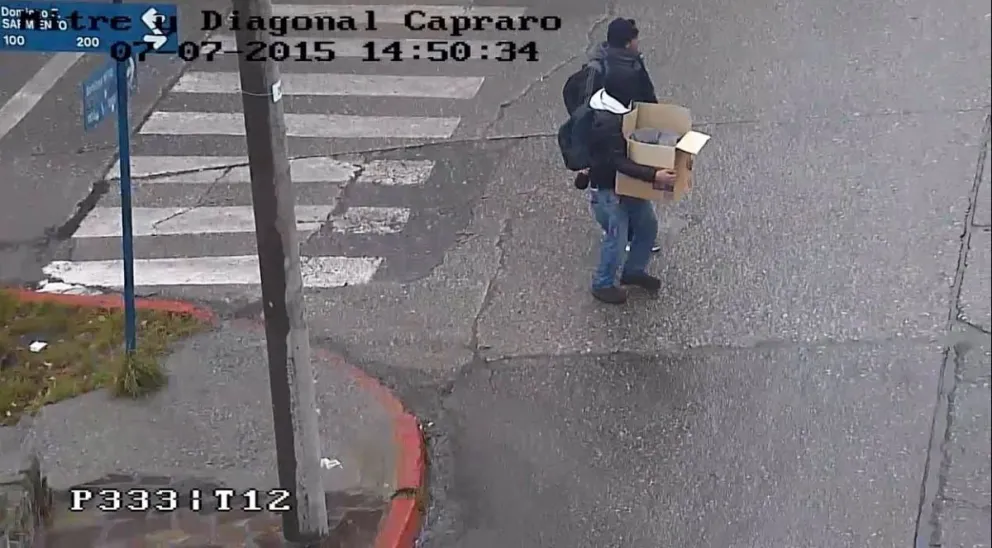 La imagen de los sospechosos captada por la cámara de vigilancia